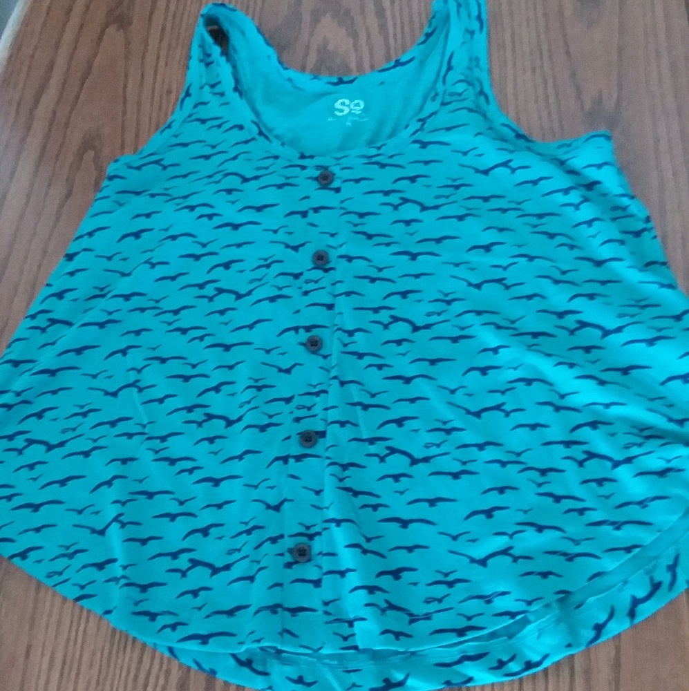 Size medium So shirt